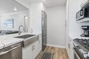 3250 Strandway, San Diego, CA 92109 - Photo 15