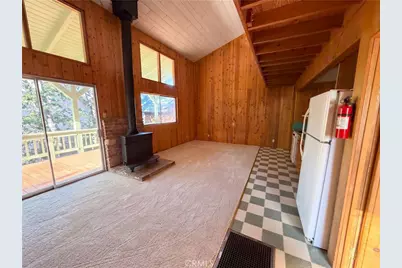 577 Oak Knoll, Green Valley Lake, CA 92341 - Photo 3