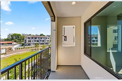 108 Pickwick Lane Court, Burbank, CA 91506 - Photo 25
