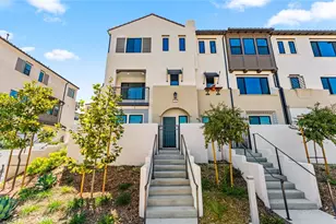 108 Pickwick Ln Ct, Burbank, CA 91506 - Photo 1