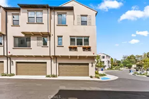 100 Pickwick Ln, Burbank, CA 91506 - Photo 31