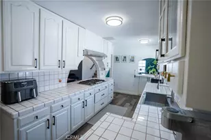 1335 N Vine Ave, Ontario, CA 91762 - Photo 17