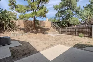 2395 Marigold, San Bernardino, CA 92407 - Photo 27
