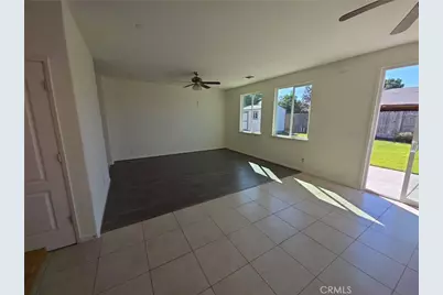 5578 E Eugenia, Fresno, CA 93727 - Photo 7