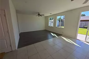 5578 E Eugenia, Fresno, CA 93727 - Photo 7