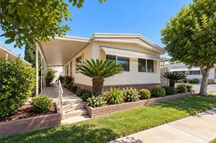 16966 Lake Knoll, Yorba Linda, CA 92886 - Photo 1