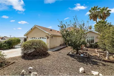 25481 Foothill Drive, San Bernardino, CA 92404 - Photo 9