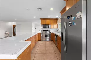 25481 Foothill Dr, San Bernardino, CA 92404 - Photo 17