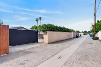 1811 James Place, Pomona, CA 91767 - Photo 33