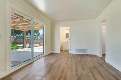 1011 Driftwood, Corona, CA 92878 - Photo 11