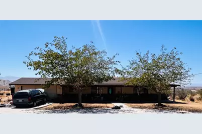 24211 Pala, Apple Valley, CA 92307 - Photo 1