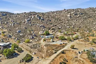 24275 Luna, Homeland, CA 92548 - Photo 1