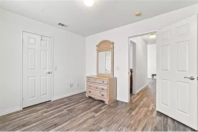721 N Sandalwood Avenue, Rialto, CA 92376 - Photo 23