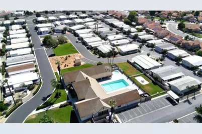575 Lyon #142, Hemet, CA 92543 - Photo 23