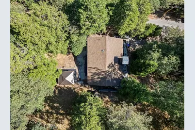 24834 Edelweiss Drive, Crestline, CA 92325 - Photo 35