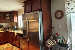 10210 Base Line Rd, Alta Loma, CA 91701 - Photo 17
