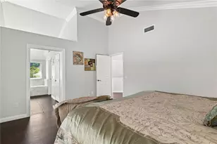 1251 Oakcrest Cir, Corona, CA 92882 - Photo 17