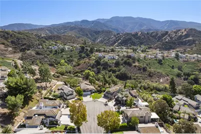 1251 Oakcrest Circle, Corona, CA 92882 - Photo 37