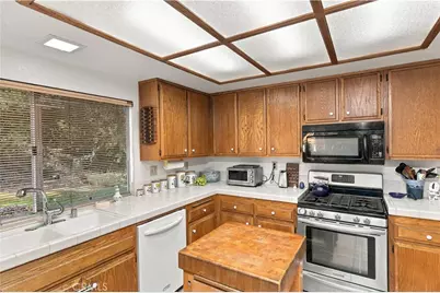 439 Mission Grove, Riverside, CA 92506 - Photo 25