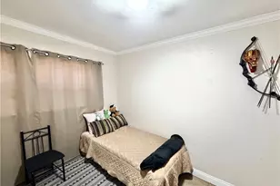 218 E 60th St, Los Angeles, CA 90003 - Photo 11