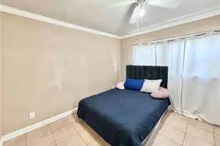218 E 60th St, Los Angeles, CA 90003 - Photo 9