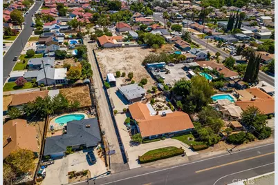 26704 Cornell St, Hemet, CA 92544 - Photo 13