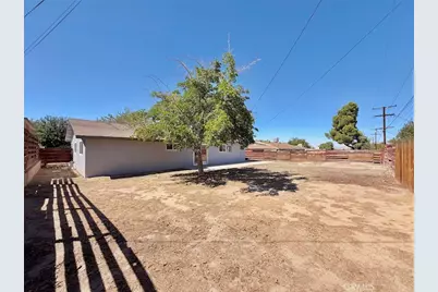 14365 Manzanita, Victorville, CA 92395 - Photo 21