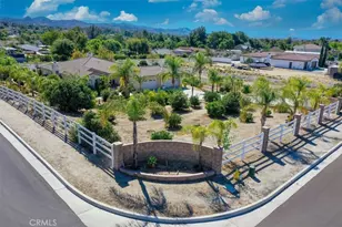 17715 Timberview Dr, Riverside, CA 92504 - Photo 3