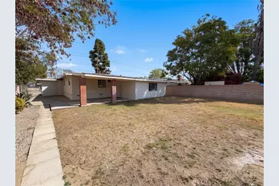 17787 Ivy, Fontana, CA 92335 - Photo 5