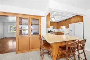 6825 Glacier Dr, Riverside, CA 92506 - Photo 21