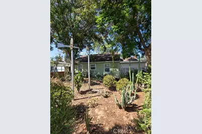 6825 Glacier Drive, Riverside, CA 92506 - Photo 7
