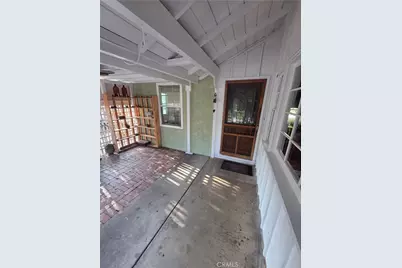 6825 Glacier Drive, Riverside, CA 92506 - Photo 13