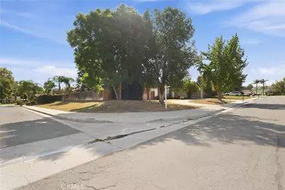 1491 Cedarhill Drive, Riverside, CA 92507 - Photo 17