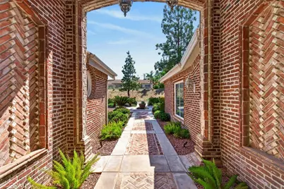 6872 Chartwell, Riverside, CA 92506 - Photo 11