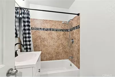 1625 Genevieve, San Bernardino, CA 92405 - Photo 9