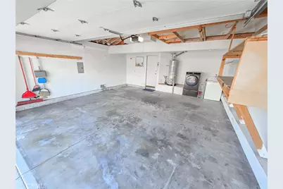 1992 E Cienega Avenue #D, Covina, CA 91724 - Photo 33