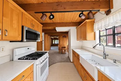 272 Imperial Avenue, Sugarloaf, CA 92386 - Photo 29