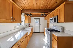 272 Imperial Ave, Sugarloaf, CA 92386 - Photo 25