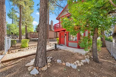 272 Imperial Avenue, Sugarloaf, CA 92386 - Photo 9