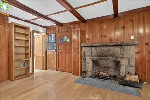 27917 Squirrel Ln, Lake Arrowhead, CA 92352 - Photo 3