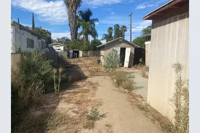 33204 Willard Street, Winchester, CA 92596 - Photo 5