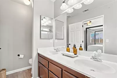 18461 Sutter, Hesperia, CA 92345 - Photo 17