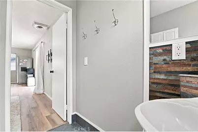 18461 Sutter, Hesperia, CA 92345 - Photo 43