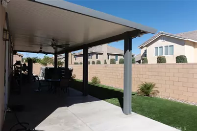 12342 Del Sur, Victorville, CA 92392 - Photo 17