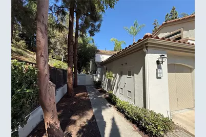 1 Sagunto, Aliso Viejo, CA 92656 - Photo 3