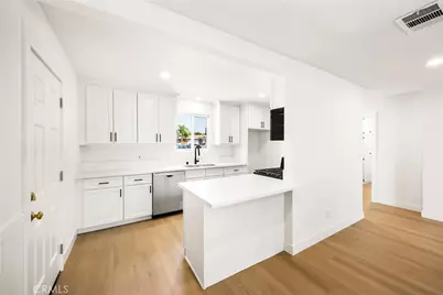 17379 Holly Drive, Fontana, CA 92335 - Photo 9