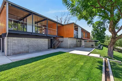 6770 Hawarden, Riverside, CA 92506 - Photo 3