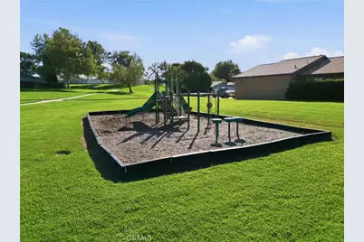 7035 Batavia Way, Riverside, CA 92586 - Photo 21