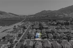 15597 Carrera Dr, Fontana, CA 92337 - Photo 5
