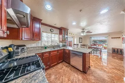 15597 Carrera Drive, Fontana, CA 92337 - Photo 17